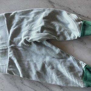 Lake pajama pants 6-9mo green and white stripes